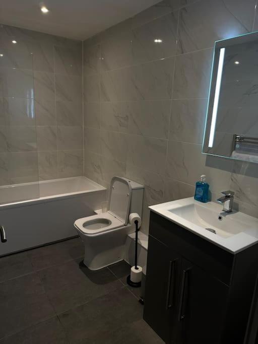 Elysium * Bradford (West Yorkshire)